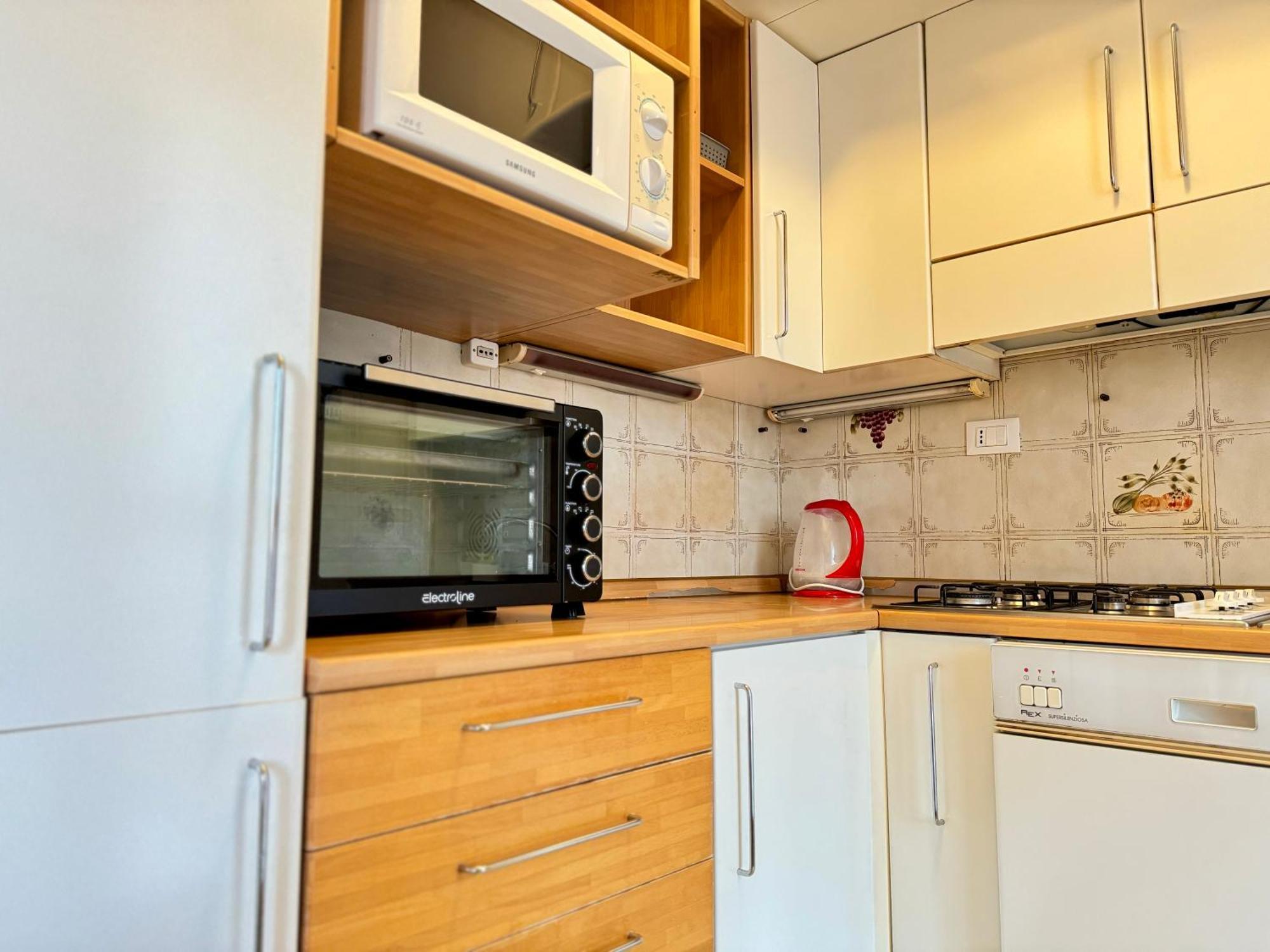 82, Attico Leonardo Apartment Лидо Адриано Екстериор снимка